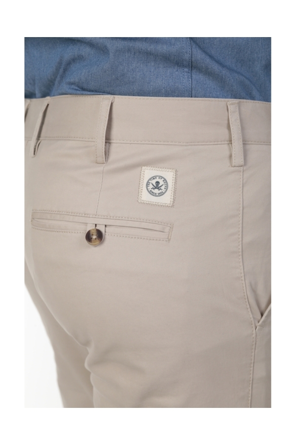 Pantalon Chino Hombre The Time Of Bocha QV1PCHINO Piedra