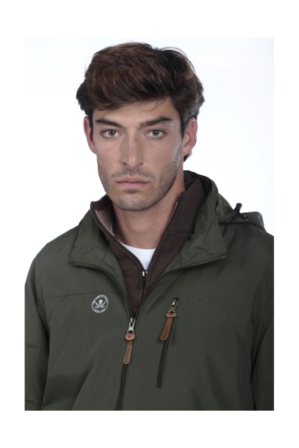 Cortaviento Army Hombre The Time Of Bocha QI1PARMY Verde