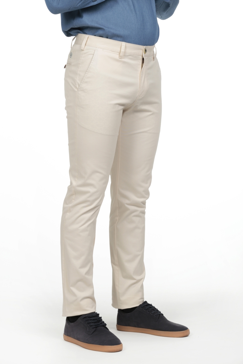 Pantalon Chino Hombre The Time Of Bocha RV1PCHINO Bl.Roto