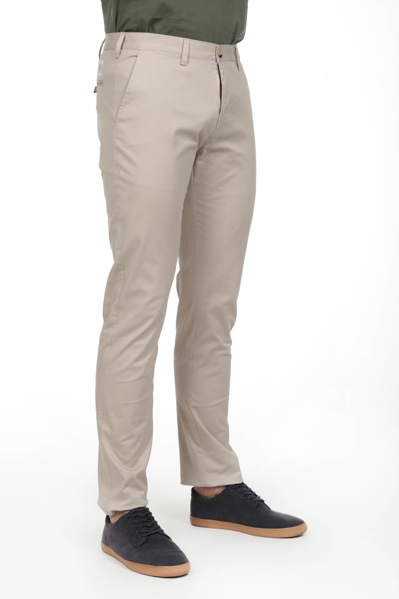 Pantalon Chino Hombre The Time Of Bocha RV1PCHINO Piedra