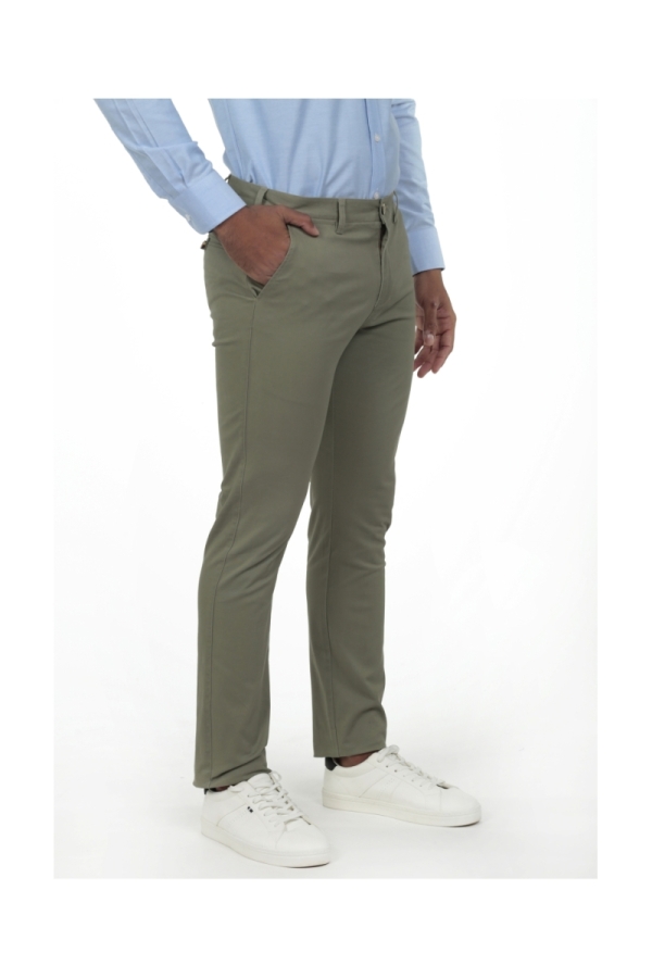 Pantalon Chino Hombre The Time Of Bocha RV1PCHINO Verde