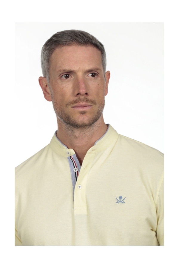 Polo Mao Hombre The Time Of Bocha RV1PMAO Amarillo