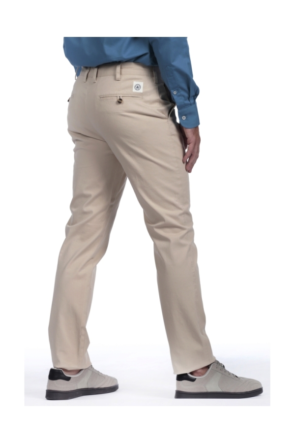 Pantalon Chino Hombre The Time Of Bocha RV1PCHINO Beige